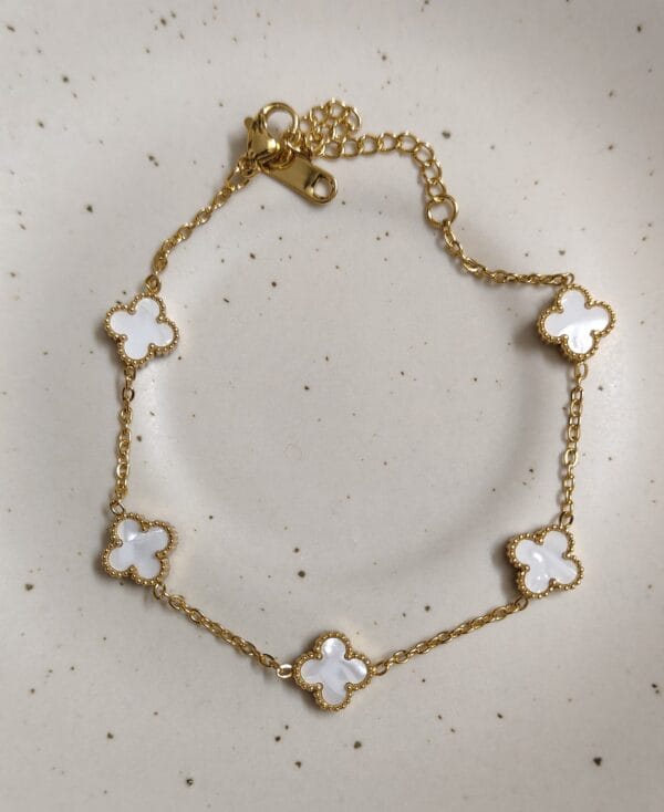 Ethereal Pearl White Clover Bracelet Ethereal Pearl White Clover Bracelet - 18K Gold Plated (Anti-Tarnish)